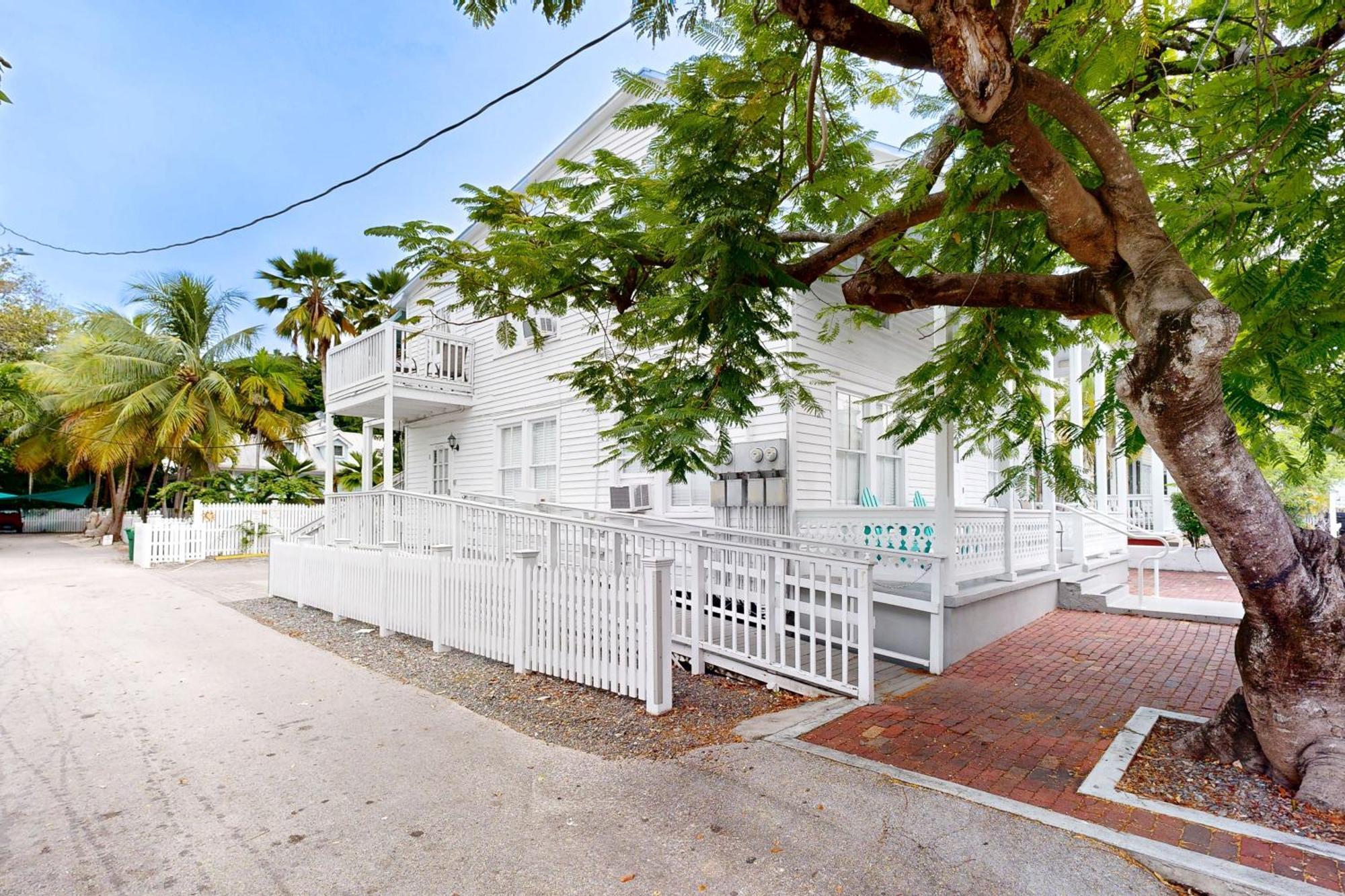 Holiday home Four Flowers Key West